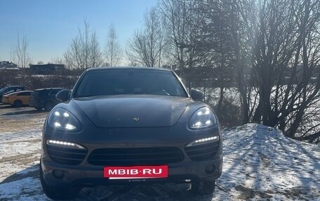 Porsche Cayenne III, 2011 год, 2 860 000 рублей, 2 фотография