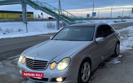 Mercedes-Benz E-Класс, 2002 год, 823 000 рублей, 2 фотография