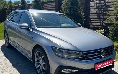 Volkswagen Passat B8 рестайлинг, 2019 год, 3 800 000 рублей, 1 фотография