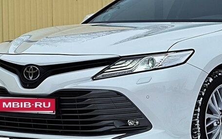 Toyota Camry, 2020 год, 3 450 000 рублей, 12 фотография