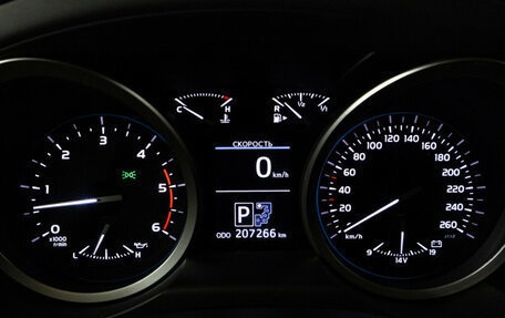 Toyota Land Cruiser 200, 2014 год, 3 849 000 рублей, 12 фотография