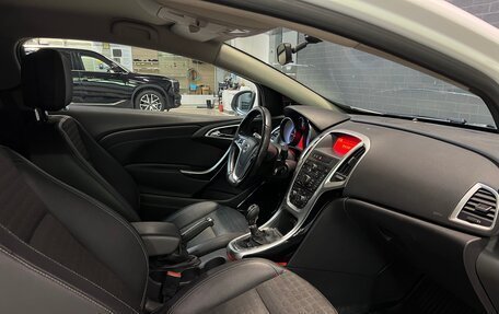 Opel Astra J, 2013 год, 850 000 рублей, 7 фотография