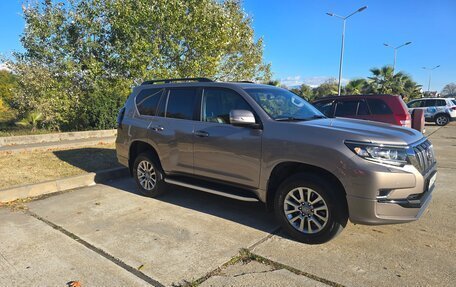 Toyota Land Cruiser Prado 150 рестайлинг 2, 2018 год, 5 500 000 рублей, 3 фотография