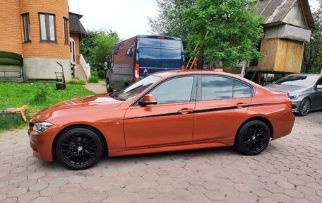 BMW 3 серия, 2017 год, 3 465 000 рублей, 18 фотография