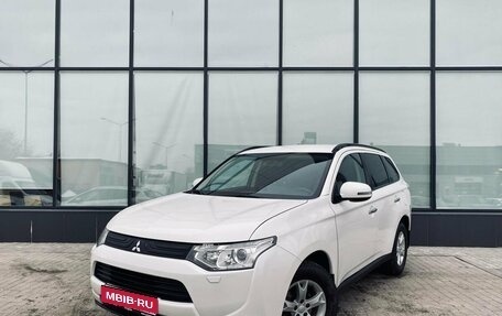 Mitsubishi Outlander III рестайлинг 3, 2012 год, 1 592 000 рублей, 1 фотография