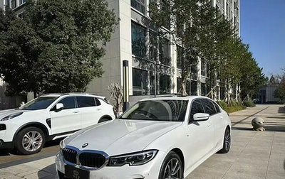 BMW 3 серия, 2022 год, 2 420 000 рублей, 1 фотография