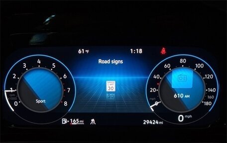 Volkswagen Golf GTI, 2022 год, 3 551 904 рублей, 11 фотография