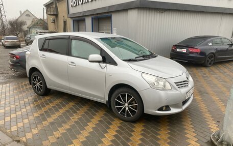 Toyota Verso I, 2009 год, 1 065 000 рублей, 5 фотография