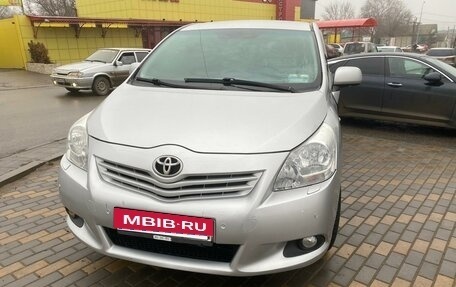 Toyota Verso I, 2009 год, 1 065 000 рублей, 9 фотография