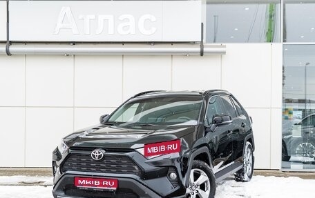 Toyota RAV4, 2020 год, 2 490 000 рублей, 1 фотография