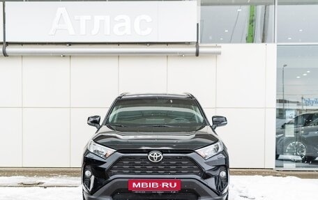 Toyota RAV4, 2020 год, 2 490 000 рублей, 3 фотография