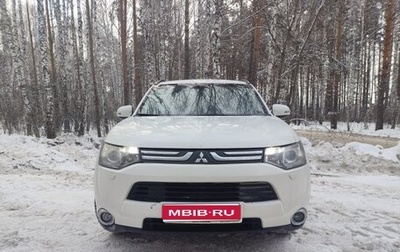 Mitsubishi Outlander III рестайлинг 3, 2012 год, 1 370 000 рублей, 1 фотография