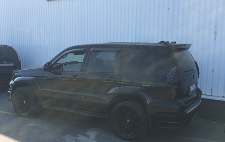 Toyota Land Cruiser Prado 120 рестайлинг, 2006 год, 4 850 000 рублей, 25 фотография