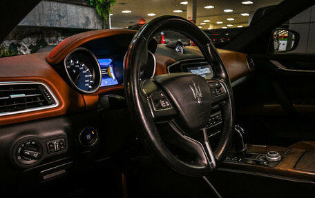 Maserati Ghibli, 2016 год, 2 848 000 рублей, 18 фотография