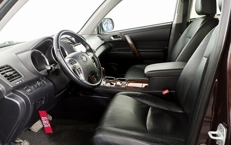 Toyota Highlander III, 2011 год, 1 877 840 рублей, 16 фотография