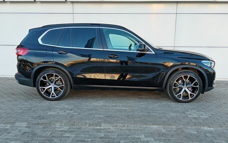 BMW X5, 2019 год, 5 710 000 рублей, 4 фотография