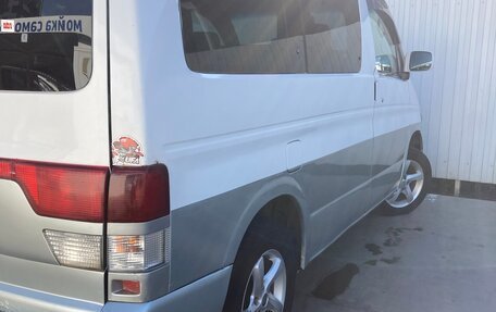 Mazda Bongo Friendee i рестайлинг, 2003 год, 550 000 рублей, 11 фотография