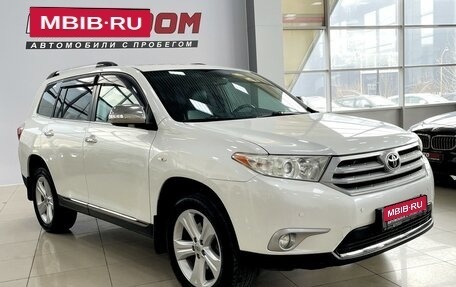 Toyota Highlander III, 2011 год, 2 187 000 рублей, 1 фотография