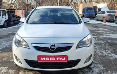 Opel Astra J, 2012 год, 560 000 рублей, 1 фотография