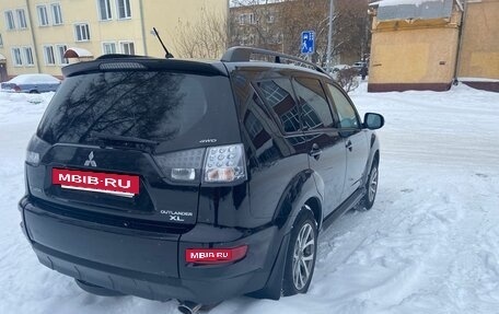 Mitsubishi Outlander III рестайлинг 3, 2012 год, 1 550 000 рублей, 3 фотография