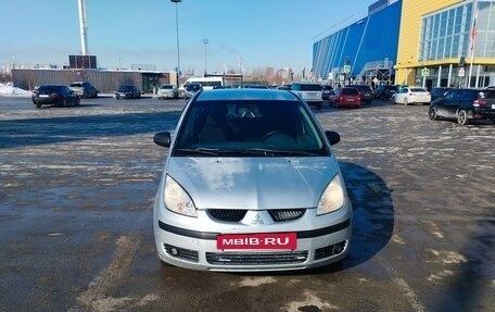 Mitsubishi Colt VI рестайлинг, 2005 год, 399 900 рублей, 3 фотография