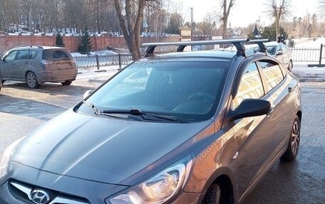 Hyundai Solaris II рестайлинг, 2011 год, 730 000 рублей, 2 фотография