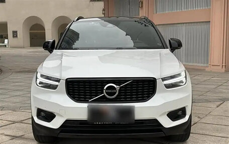 Volvo XC40 I, 2022 год, 2 200 000 рублей, 5 фотография