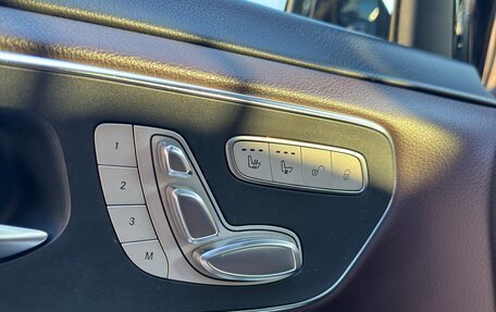 Mercedes-Benz V-Класс, 2017 год, 4 500 000 рублей, 19 фотография