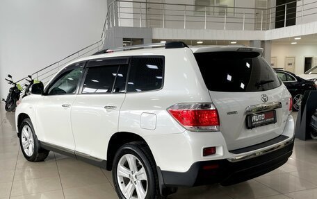 Toyota Highlander III, 2011 год, 2 187 000 рублей, 6 фотография