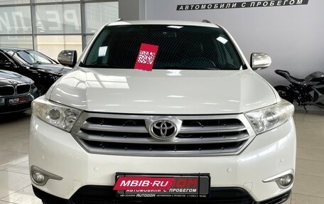 Toyota Highlander III, 2011 год, 2 187 000 рублей, 3 фотография