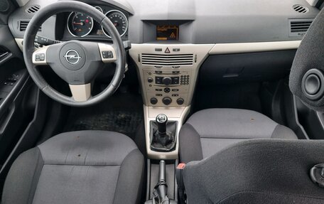 Opel Astra H, 2008 год, 470 000 рублей, 10 фотография