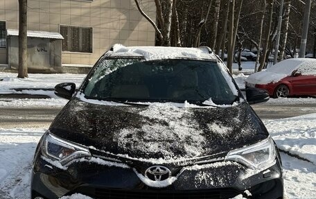 Toyota RAV4, 2018 год, 3 150 000 рублей, 1 фотография