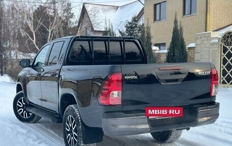 Toyota Hilux VIII, 2021 год, 4 050 000 рублей, 3 фотография