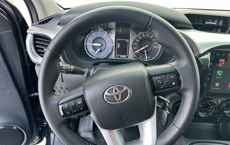 Toyota Hilux VIII, 2021 год, 4 050 000 рублей, 24 фотография