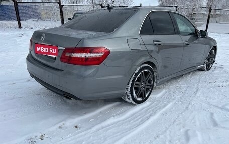 Mercedes-Benz E-Класс, 2010 год, 1 205 000 рублей, 5 фотография