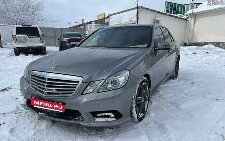 Mercedes-Benz E-Класс, 2010 год, 1 205 000 рублей, 2 фотография