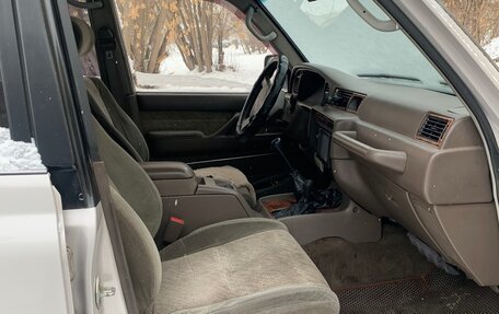 Toyota Land Cruiser 80 рестайлинг, 1996 год, 1 600 000 рублей, 16 фотография