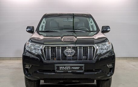 Toyota Land Cruiser Prado 150 рестайлинг 2, 2018 год, 5 250 000 рублей, 2 фотография
