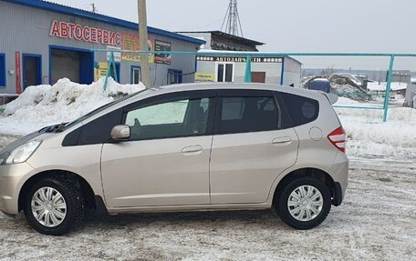 Honda Fit III, 2010 год, 900 000 рублей, 9 фотография