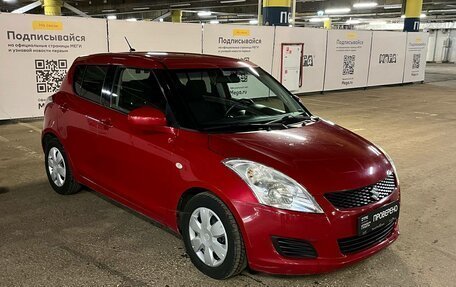 Suzuki Swift IV, 2011 год, 807 000 рублей, 3 фотография