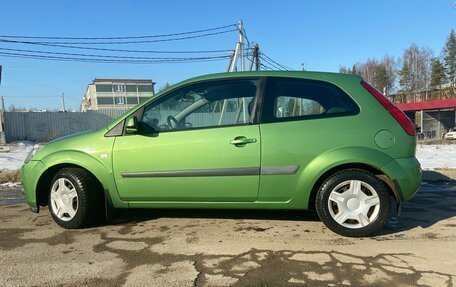 Ford Fiesta, 2006 год, 285 000 рублей, 2 фотография