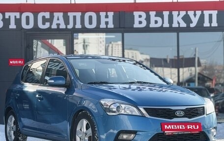 KIA cee'd I рестайлинг, 2010 год, 780 000 рублей, 2 фотография