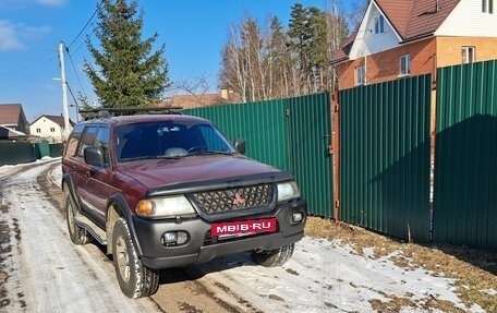 Mitsubishi Pajero Sport II рестайлинг, 2000 год, 800 000 рублей, 18 фотография