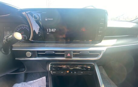 KIA K5, 2021 год, 2 590 000 рублей, 30 фотография
