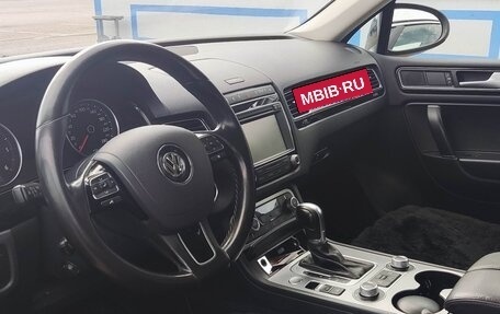 Volkswagen Touareg III, 2015 год, 3 250 000 рублей, 4 фотография