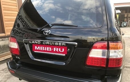 Toyota Land Cruiser 100 рестайлинг 2, 2007 год, 2 900 000 рублей, 18 фотография