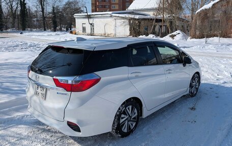 Honda Shuttle II, 2017 год, 1 420 000 рублей, 3 фотография