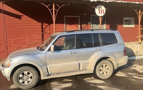 Mitsubishi Pajero III рестайлинг, 2004 год, 1 100 000 рублей, 2 фотография