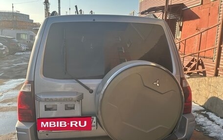 Mitsubishi Pajero III рестайлинг, 2004 год, 1 100 000 рублей, 3 фотография