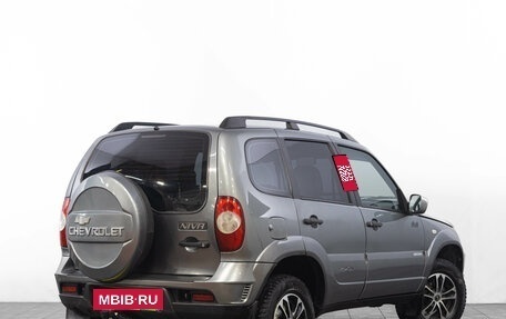 Chevrolet Niva I рестайлинг, 2011 год, 579 000 рублей, 4 фотография